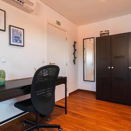 7min To Uni Sé-velha - Ac - Work Desk - 300mbs Wifi - 9 Affittacamere Coimbra