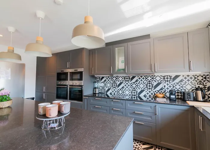 7min To Uni Se-velha - Ac - Work Desk - 300mbs Wifi - 9