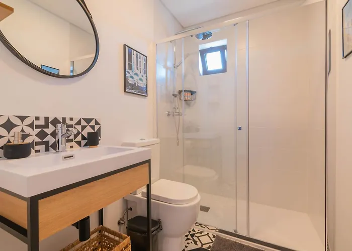 7min To Uni Sé-velha - Ac - Work Desk - 300mbs Wifi - 9 Affittacamere
